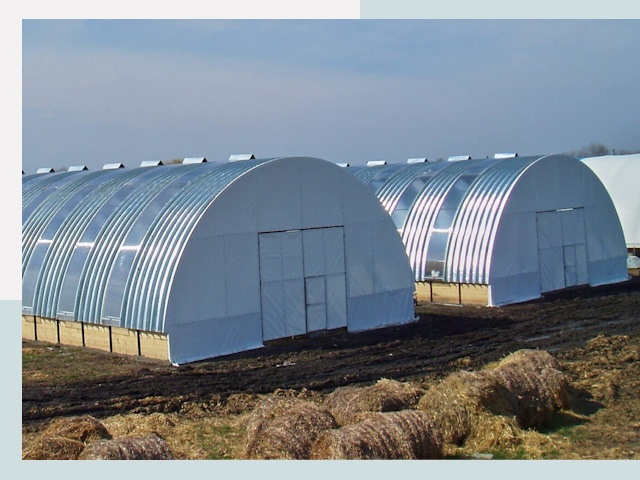 Сельскохозяйственные здания в Устях-Лабинске