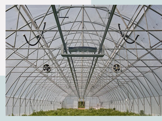 Строительство теплиц в Устях-Лабинске