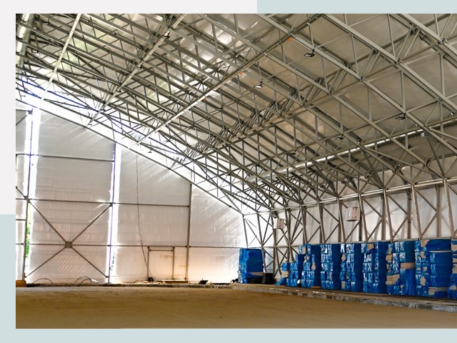 Строительство крытых катков в Устях-Лабинске