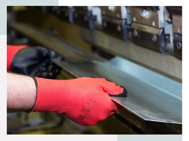 Гибка металла в Усть-Лабинск от 613 руб. - Надёжно и быстро